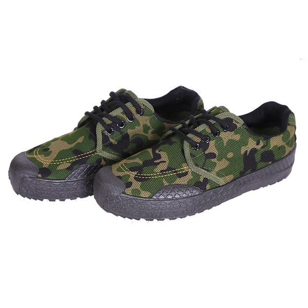 2019 men non-slip hiking shoes camouflage women casual sneakers breathable lightweight man walking trainers labor canvas shoes
2019 men non-slip hiking shoes camouflage women casual sneakers breathable lightweight man walking trainers labor canvas shoes