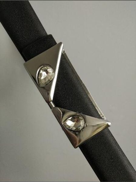 2019 designer fashion casual belt for ladies buckle belt fashion ladies belt wholesale ing, Black;brown
2019 designer fashion casual belt for ladies buckle belt fashion ladies belt wholesale ing, Black;brown