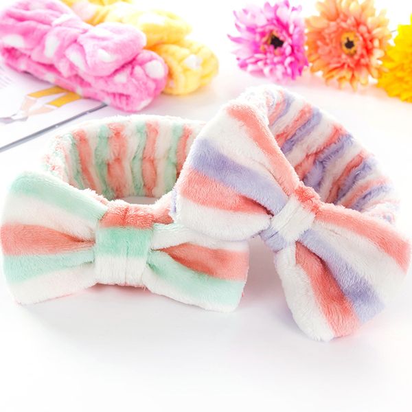 100pcs bath hair band womens coral velvet big bow polka dot stripe headbands wash face makeup spa shower hair turban za0625
100pcs bath hair band womens coral velvet big bow polka dot stripe headbands wash face makeup spa shower hair turban za0625