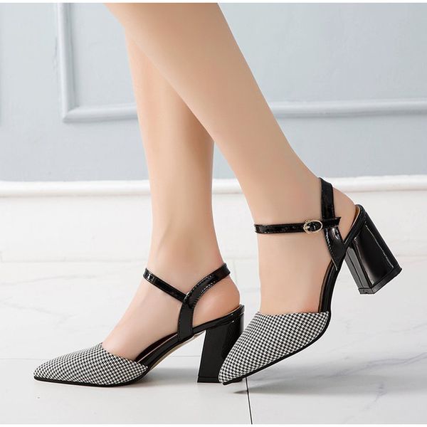 new women sandals elegant pointed toe ladies ankle buckle high heels shoes woman casual lattice female sandalias mujer 2020, Black
new women sandals elegant pointed toe ladies ankle buckle high heels shoes woman casual lattice female sandalias mujer 2020, Black