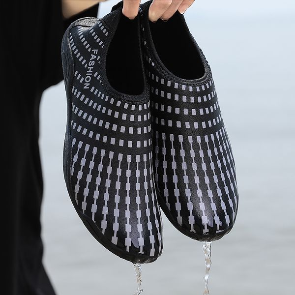 2019 women men beach wading shoes swimming aqua shoes outdoor sport non-slip skin socks breathable quick-drying water men
2019 women men beach wading shoes swimming aqua shoes outdoor sport non-slip skin socks breathable quick-drying water men