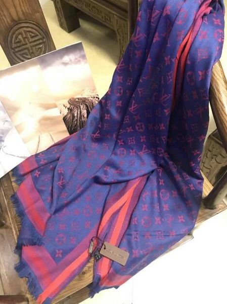 new fashion designer silk scarf man womens luxury spring winter shawl scarf brand lv
, Blue;gray
new fashion designer silk scarf man womens luxury spring winter shawl scarf brand lv
, Blue;gray