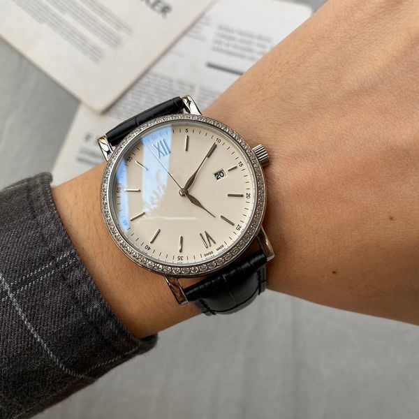 luxury watches men's designer watches quartz movement watches stainless steel 40mm stylish multifunctional, Slivery;brown
luxury watches men's designer watches quartz movement watches stainless steel 40mm stylish multifunctional, Slivery;brown