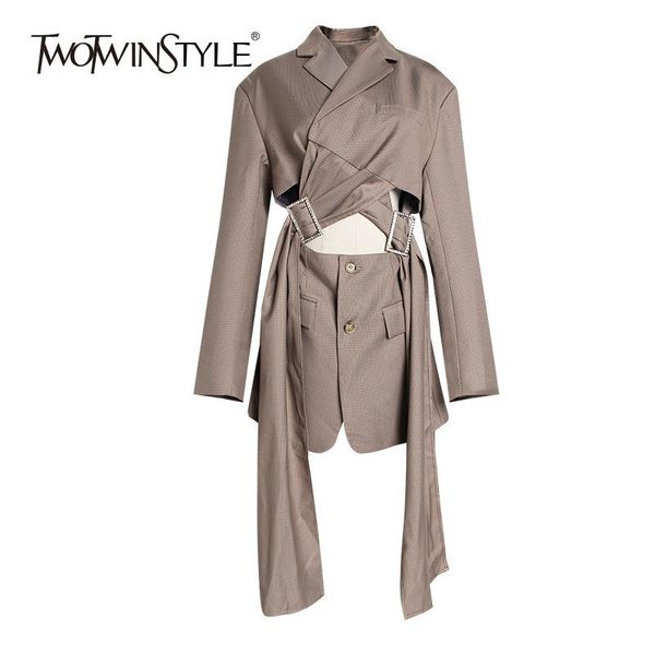 twotwinstyle irregular hollow out blazer coat female lapel collar long sleeve womens suit spring fashion 2019 vintage clothes, White;black
twotwinstyle irregular hollow out blazer coat female lapel collar long sleeve womens suit spring fashion 2019 vintage clothes, White;black