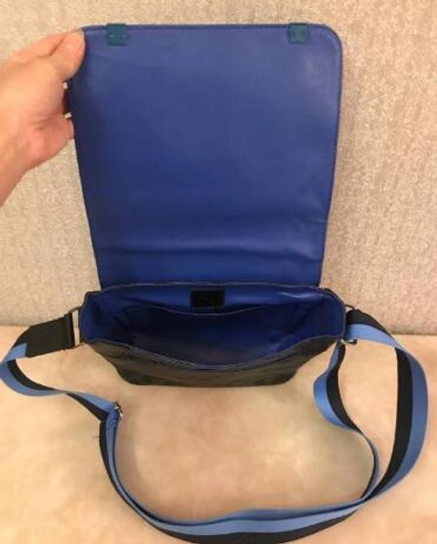 district pm famous brand classic designer men messenger bags cross body bag school bookbag shoulder bag
district pm famous brand classic designer men messenger bags cross body bag school bookbag shoulder bag