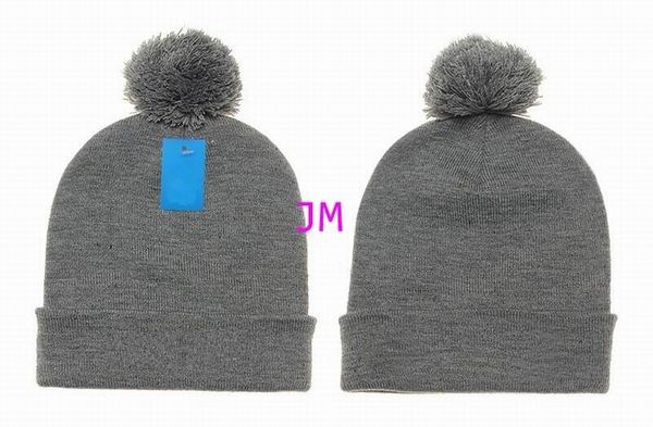 2020 fashion knitting cotton grey hats with hair ball cap women's men winter confortable warm hats, Blue;gray
2020 fashion knitting cotton grey hats with hair ball cap women's men winter confortable warm hats, Blue;gray