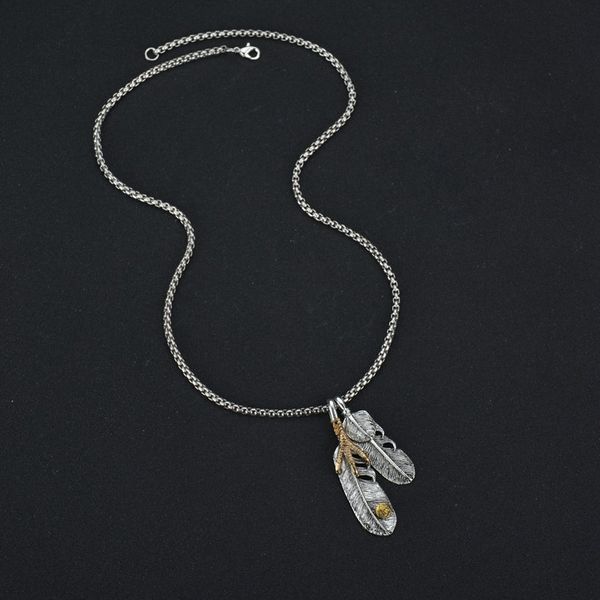 2019 vintage feather pendant men's necklace ancient silver titanium steel eagle claw necklace choker for men chain metal jewelry
2019 vintage feather pendant men's necklace ancient silver titanium steel eagle claw necklace choker for men chain metal jewelry