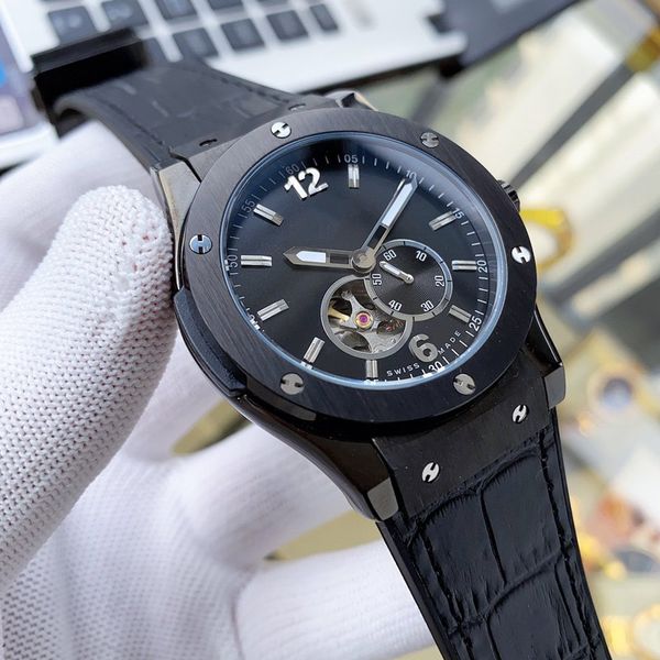 wristwatches men watches miyota 82s5 automatic movement 45mm rubber strap 316l stainless steel gif, Slivery;brown
wristwatches men watches miyota 82s5 automatic movement 45mm rubber strap 316l stainless steel gif, Slivery;brown