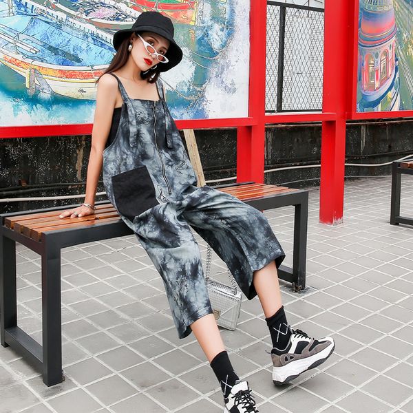 women large size loose wide leg pants high street one piece overalls hip hop design strap pants, Black;white
women large size loose wide leg pants high street one piece overalls hip hop design strap pants, Black;white