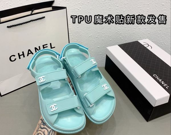2020 new women's slippers classic lady's jelly sandal pvc panel wholesale shoes summer fashion flat, Black
2020 new women's slippers classic lady's jelly sandal pvc panel wholesale shoes summer fashion flat, Black