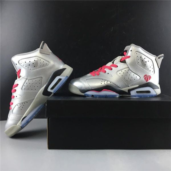 2019 valentine day women basketball shoes 6s silver pink real carbon fiber high outdoor athletic sport sneakers with shoebox
2019 valentine day women basketball shoes 6s silver pink real carbon fiber high outdoor athletic sport sneakers with shoebox