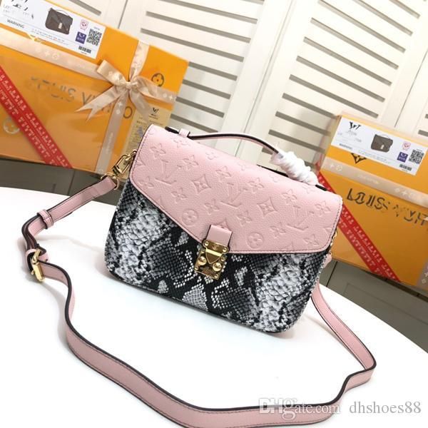 ladies luxury shoulder bag leather chain messenger bag solid color lady portable messenger bag wallet
ladies luxury shoulder bag leather chain messenger bag solid color lady portable messenger bag wallet