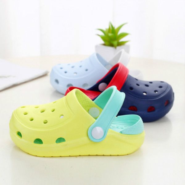 kids beach slippers summer boys girls indoor fashion solid color hole shoes baby toddler slippery girl sandals 2020 slippers children shoes, Black;grey
kids beach slippers summer boys girls indoor fashion solid color hole shoes baby toddler slippery girl sandals 2020 slippers children shoes, Black;grey