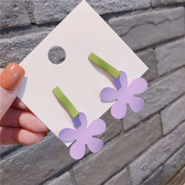 2019 новая корея стиль девушки серьги cute silver pin цвет спрей краска цветок падение серьги для женщин бижутерия аксессуары
2019 новая корея стиль девушки серьги cute silver pin цвет спрей краска цветок падение серьги для женщин бижутерия аксессуары