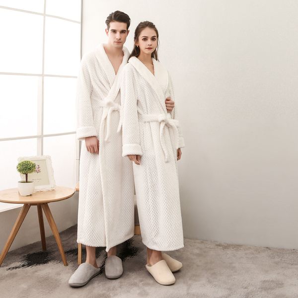 2019 couple models men's and women's nightgown winter long plus size thick solid color bathrobe long sleeve sleepwear plus size, Black;red
2019 couple models men's and women's nightgown winter long plus size thick solid color bathrobe long sleeve sleepwear plus size, Black;red