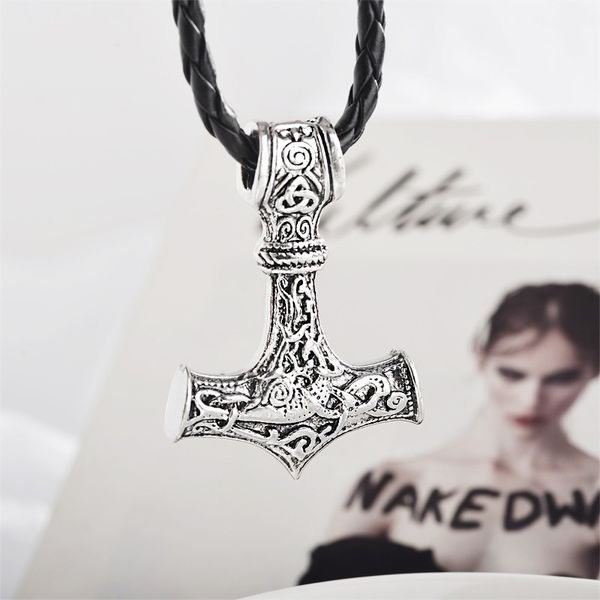 2019 explosive thunder hammer necklace retro-braided leather rope pendant viking sculpture rune men's necklace jewelry, Silver
2019 explosive thunder hammer necklace retro-braided leather rope pendant viking sculpture rune men's necklace jewelry, Silver