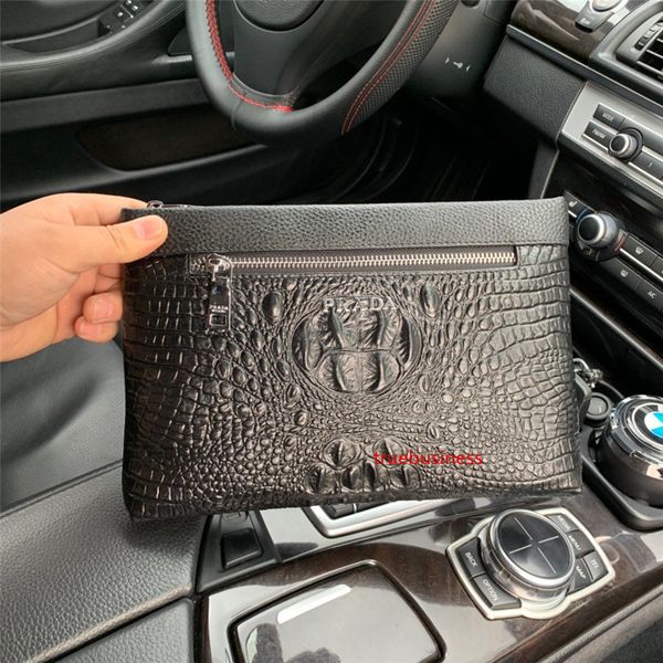 new fashion travel toiletry pouch protection makeup clutch women men genuine leather waterproof cosmetic bags for women
new fashion travel toiletry pouch protection makeup clutch women men genuine leather waterproof cosmetic bags for women