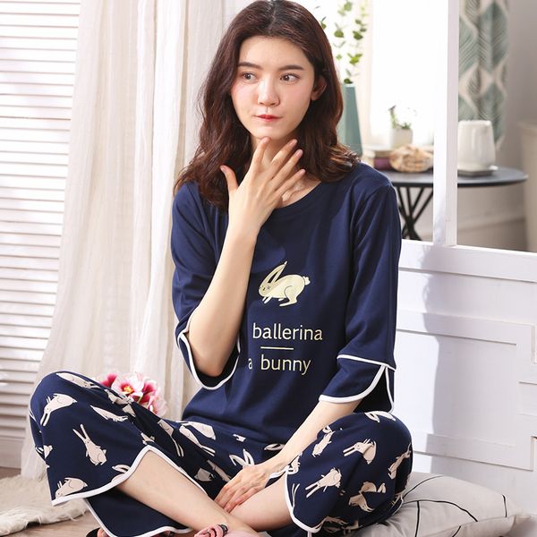 woman lovely wear leisure clothes personality spring summer white print three quarter women pajamas for women pyjamas set, Blue;gray
woman lovely wear leisure clothes personality spring summer white print three quarter women pajamas for women pyjamas set, Blue;gray