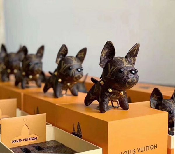 High quality leather french bulldog key chain brand de ign key chain men and women car key chain gift box packaging
High quality leather french bulldog key chain brand de ign key chain men and women car key chain gift box packaging