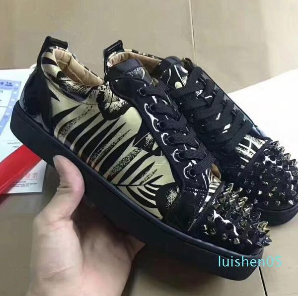 new classic leather casual shoes women designer sneakers men shoes genuine leather fashion mixed color original box bottom is red al05, Black
new classic leather casual shoes women designer sneakers men shoes genuine leather fashion mixed color original box bottom is red al05, Black