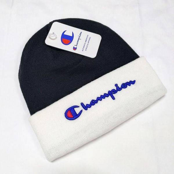 мода роскошь дизайнер зима бренда мужчин шапочку bonnet женщин вскользь вязание хип-хоп gorros помпонами череп колпачков мяч волосы открытый, Blue;gray 
мода роскошь дизайнер зима бренда мужчин шапочку bonnet женщин вскользь вязание хип-хоп gorros помпонами череп колпачков мяч волосы открытый, Blue;gray