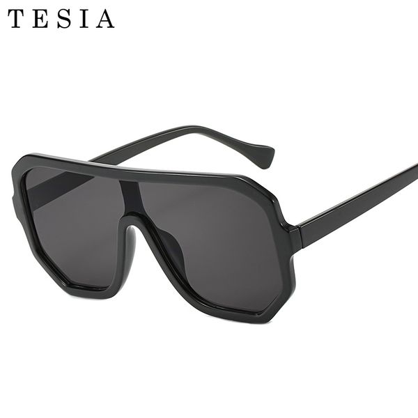 classic big sunglasses vintage one piece lens womens sunglasses brand designer flat eyewear for female lunette de soleil, White;black
classic big sunglasses vintage one piece lens womens sunglasses brand designer flat eyewear for female lunette de soleil, White;black