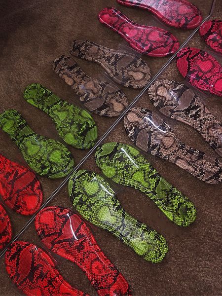 summer european and american fashion flat sandals snake pattern personality slippers beach slippers with box, Black
summer european and american fashion flat sandals snake pattern personality slippers beach slippers with box, Black