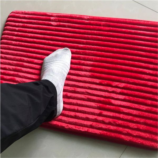 new flannel bath mat 3d pumping absorbent foot pad kitchen doormat bathroom rug anti slip door blanket for home decor 40x60cm
new flannel bath mat 3d pumping absorbent foot pad kitchen doormat bathroom rug anti slip door blanket for home decor 40x60cm