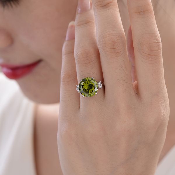 rings for women 2017 silver 925 jewelry solitaire green spinel section fine jewelry engagement party for girls christmas gift
rings for women 2017 silver 925 jewelry solitaire green spinel section fine jewelry engagement party for girls christmas gift