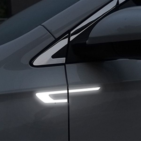 2pcs/set car truck side reflective safety warning strip tape car bumper reflective strips secure reflector stickers decals
2pcs/set car truck side reflective safety warning strip tape car bumper reflective strips secure reflector stickers decals