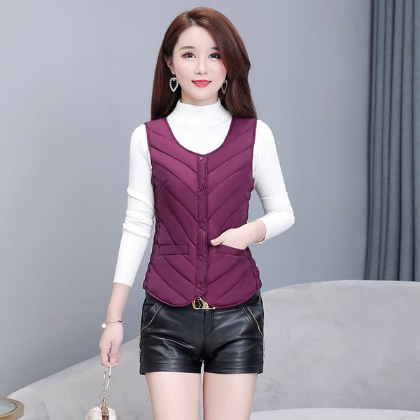 2020 new down cotton body sculpting warm autumn winter slim inner and outer wear thin female vest waistcoat, Black;white
2020 new down cotton body sculpting warm autumn winter slim inner and outer wear thin female vest waistcoat, Black;white