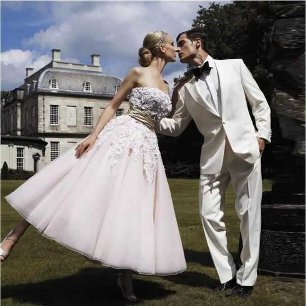pure white wedding tuxedos one button notched lapel prom suits groom wears custom made groomsman suit (jacket +pant), Black;gray
pure white wedding tuxedos one button notched lapel prom suits groom wears custom made groomsman suit (jacket +pant), Black;gray