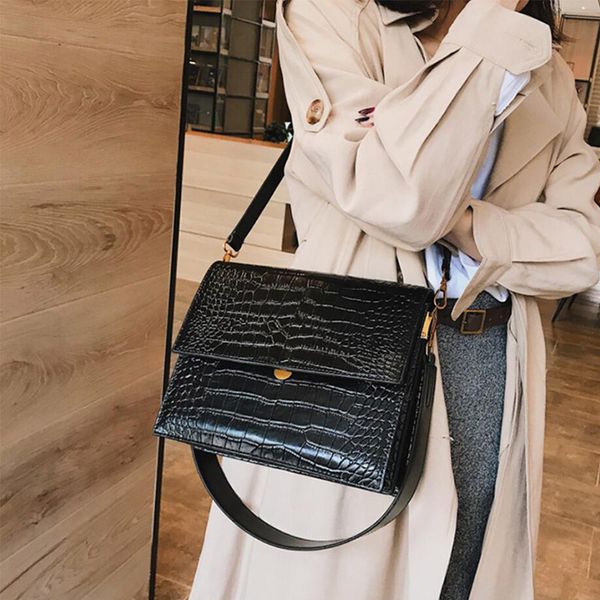 european simple shoulder bag women's designer handbag pu leather women designer tote bag alligator pattern crossbody bags
european simple shoulder bag women's designer handbag pu leather women designer tote bag alligator pattern crossbody bags