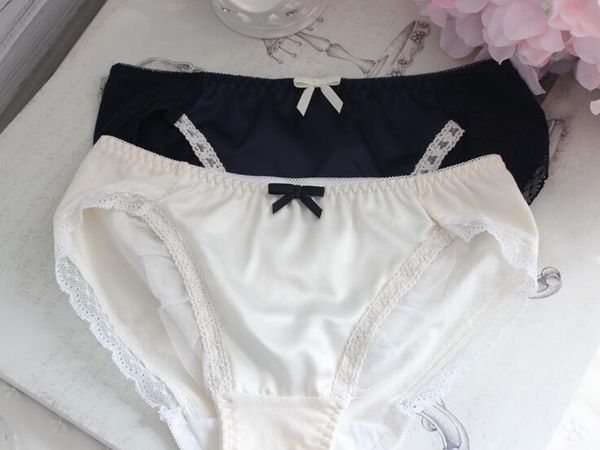 new arrival 100% real pes fashion good quality intimate silk satin embroidery panties underwear brief knicker wp341, Black;pink
new arrival 100% real pes fashion good quality intimate silk satin embroidery panties underwear brief knicker wp341, Black;pink