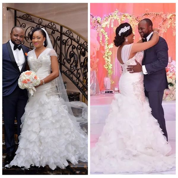 2019 sheer mermaid slim wedding dresses lace appliques beading sequin long bridal gowns tiered garden robe de marriage custom plus size, White
2019 sheer mermaid slim wedding dresses lace appliques beading sequin long bridal gowns tiered garden robe de marriage custom plus size, White