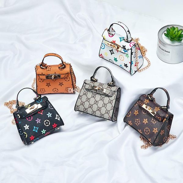 New Kids Handbags Fashion print Designer baby Mini Purse Shoulder Bags Teenager children Girls Messenger Bags Cute Christmas Gifts C5600
New Kids Handbags Fashion print Designer baby Mini Purse Shoulder Bags Teenager children Girls Messenger Bags Cute Christmas Gifts C5600