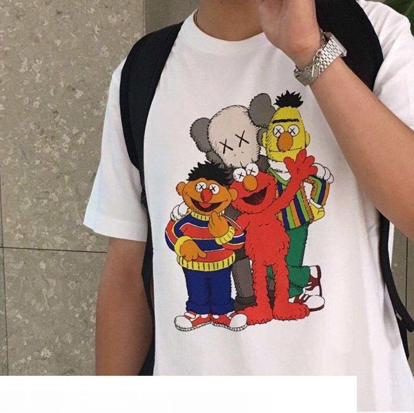 мужские дизайнерские футболки мода женщины летняя футболка uniqlo * kaws * sesame street бренд футболка унисекс топы горячая версия роскошь, White;black 
мужские дизайнерские футболки мода женщины летняя футболка uniqlo * kaws * sesame street бренд футболка унисекс топы горячая версия роскошь, White;black