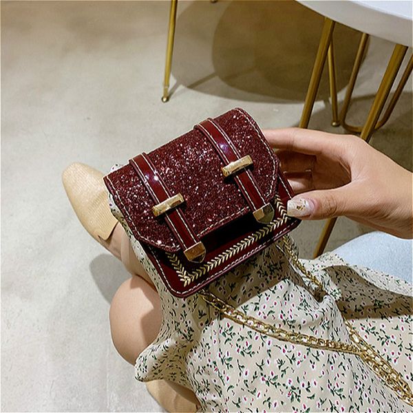 fashion women crossbody bag chain shoulder bags for lady 2020 mini red wallet sequin decoration light handy female purse
fashion women crossbody bag chain shoulder bags for lady 2020 mini red wallet sequin decoration light handy female purse