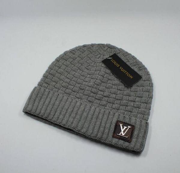2020 men women's winter beanie men hat casual knitted caps hats men sports cap black grey white yellow hight quality skull caps 453, Blue;gray
2020 men women's winter beanie men hat casual knitted caps hats men sports cap black grey white yellow hight quality skull caps 453, Blue;gray