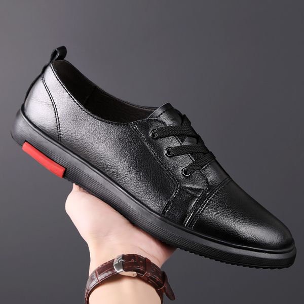 2019 new cowhide men's casual shoes british style men's leather shoes autumn breathable designer sneakers black white
2019 new cowhide men's casual shoes british style men's leather shoes autumn breathable designer sneakers black white