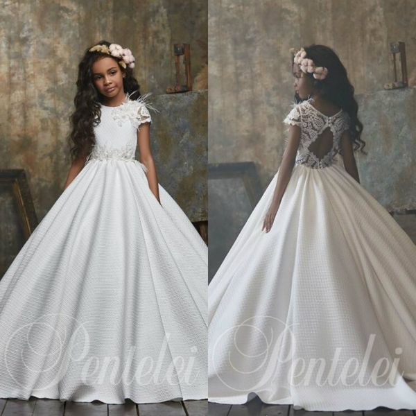 2020 cute flower girl dresses jewel neck 3d floral appliqued satin short sleeve first communion dress custom feather girls pageant gowns, White;blue
2020 cute flower girl dresses jewel neck 3d floral appliqued satin short sleeve first communion dress custom feather girls pageant gowns, White;blue