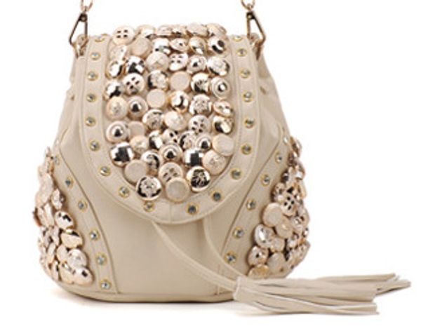 2020 new women's bag fashion spring fashion button bag retro tassel bucket multi-purpose wholesale
2020 new women's bag fashion spring fashion button bag retro tassel bucket multi-purpose wholesale