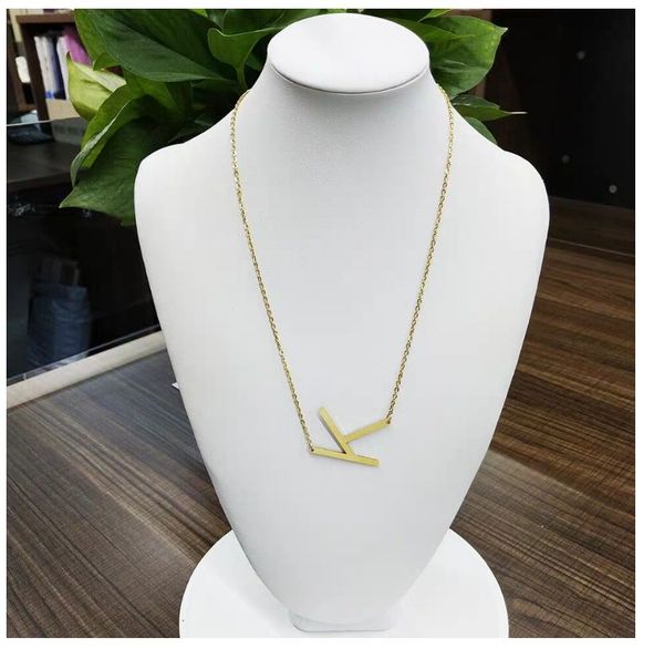 2019 new letter necklace female european and american creative ornaments 26 english alphabet necklaces wholesale jewelry, Silver
2019 new letter necklace female european and american creative ornaments 26 english alphabet necklaces wholesale jewelry, Silver