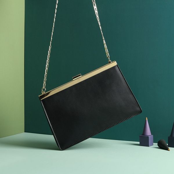 designer-chain bag designer handbag crossbody messenger shoulder bag small square bag of leather
designer-chain bag designer handbag crossbody messenger shoulder bag small square bag of leather