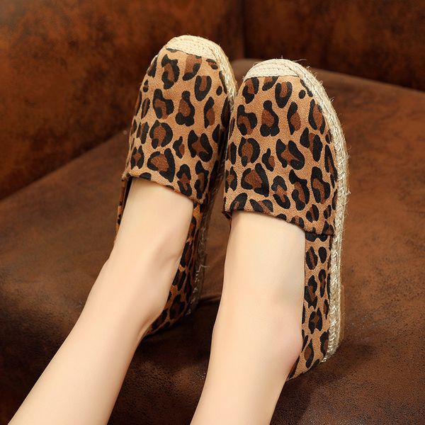 wdhkun faux suede espadrilles shoes slip-on casual loafers women platform flats 2019 ballet flats ladies shoe zapatos mujer, Black
wdhkun faux suede espadrilles shoes slip-on casual loafers women platform flats 2019 ballet flats ladies shoe zapatos mujer, Black