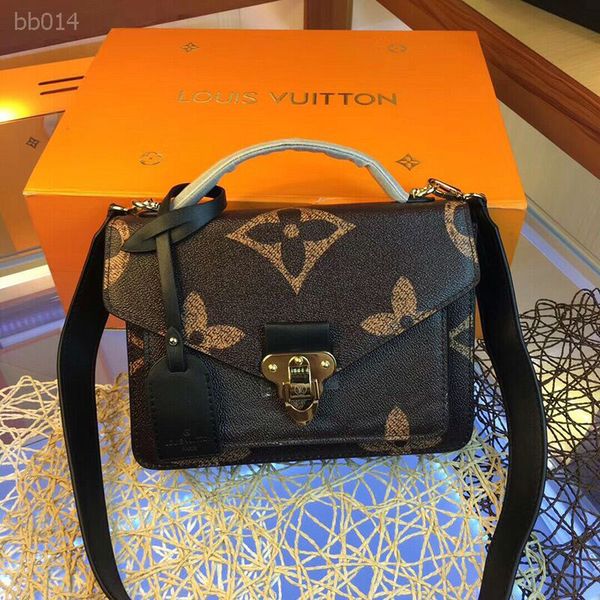 bag classical europe and america shoulder bags handbags bag multi-layer capacity high grade portable handbag for women 
bag classical europe and america shoulder bags handbags bag multi-layer capacity high grade portable handbag for women