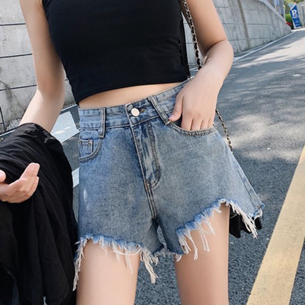 denim shorts women's 2020 spring new korean-style high waist pants slim wide leg summer baggys, Blue
denim shorts women's 2020 spring new korean-style high waist pants slim wide leg summer baggys, Blue