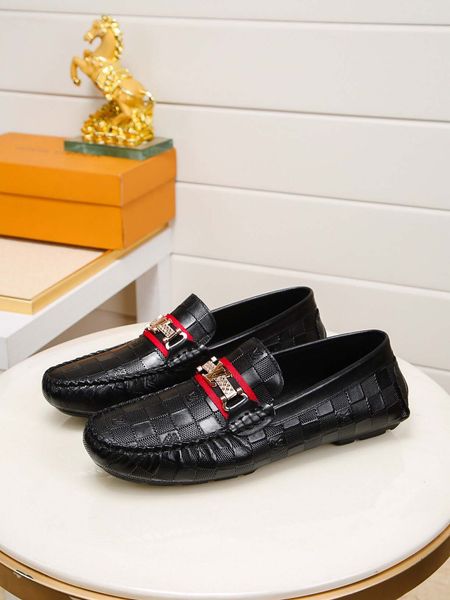 new plaid luxury men's casual dress shoes fashion brand classic retro men's shoes atmospheric design men's essential, Black
new plaid luxury men's casual dress shoes fashion brand classic retro men's shoes atmospheric design men's essential, Black