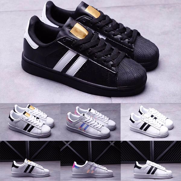 2020 fashion superstar designer shoes for men women flat bottoms casual shoes vintage superstars black white red stripes skateboard shoes
2020 fashion superstar designer shoes for men women flat bottoms casual shoes vintage superstars black white red stripes skateboard shoes