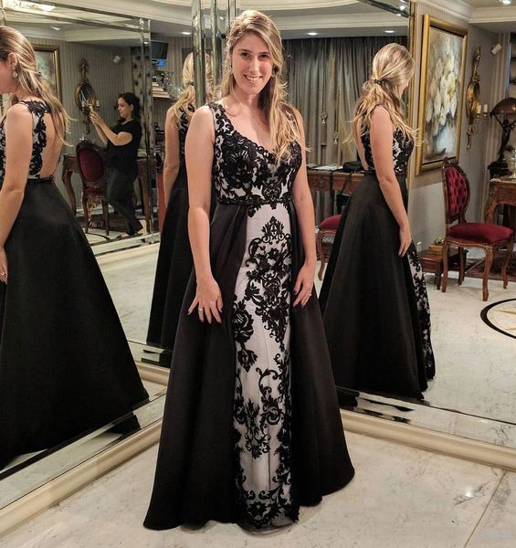 black beaded backless evening dresses with detachable train v neck plus size lace formal dress floor length overskirt prom gowns, Black;red
black beaded backless evening dresses with detachable train v neck plus size lace formal dress floor length overskirt prom gowns, Black;red